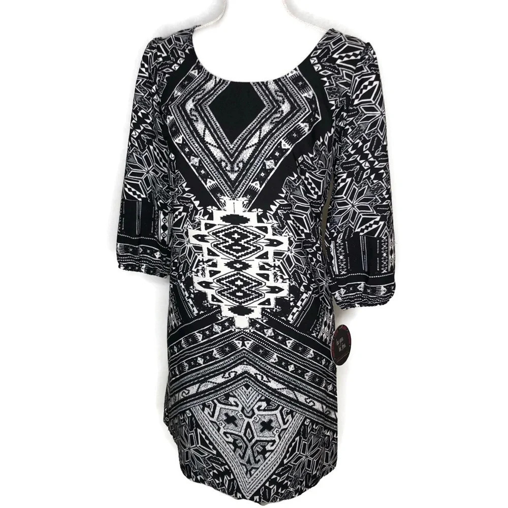 BeBop size medium dress. Knee length black/white